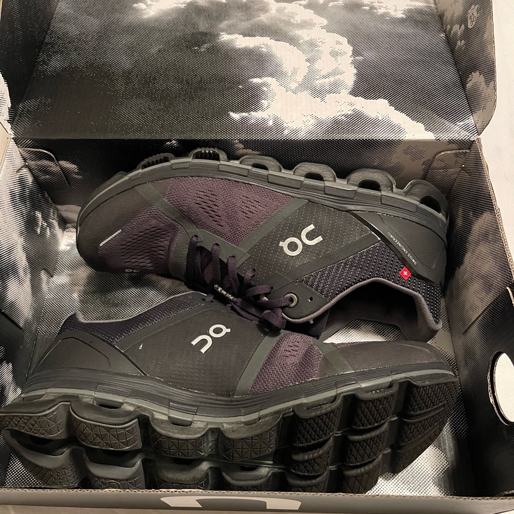 ON Cloudace Running - women’s